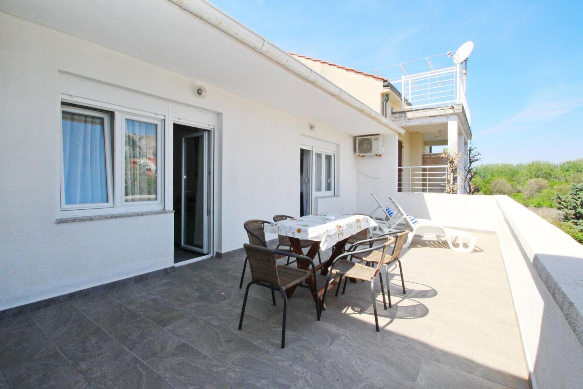 Apartments Rozanda Baska  Ngoại thất bức ảnh